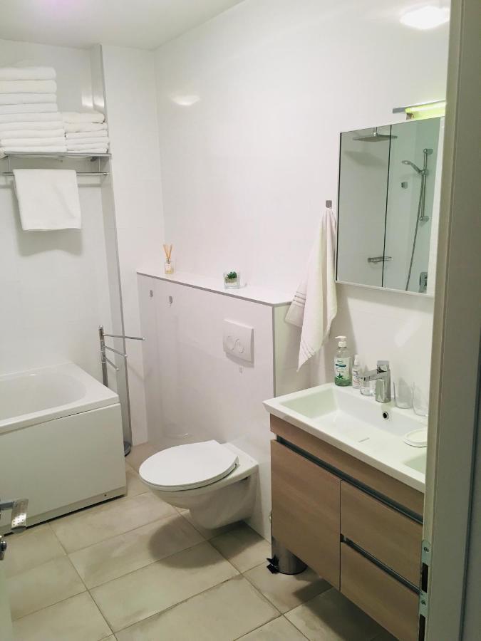 Luxury Apartment Arta-2 With Heated Pool And Jacuzzi بيبينيا المظهر الخارجي الصورة