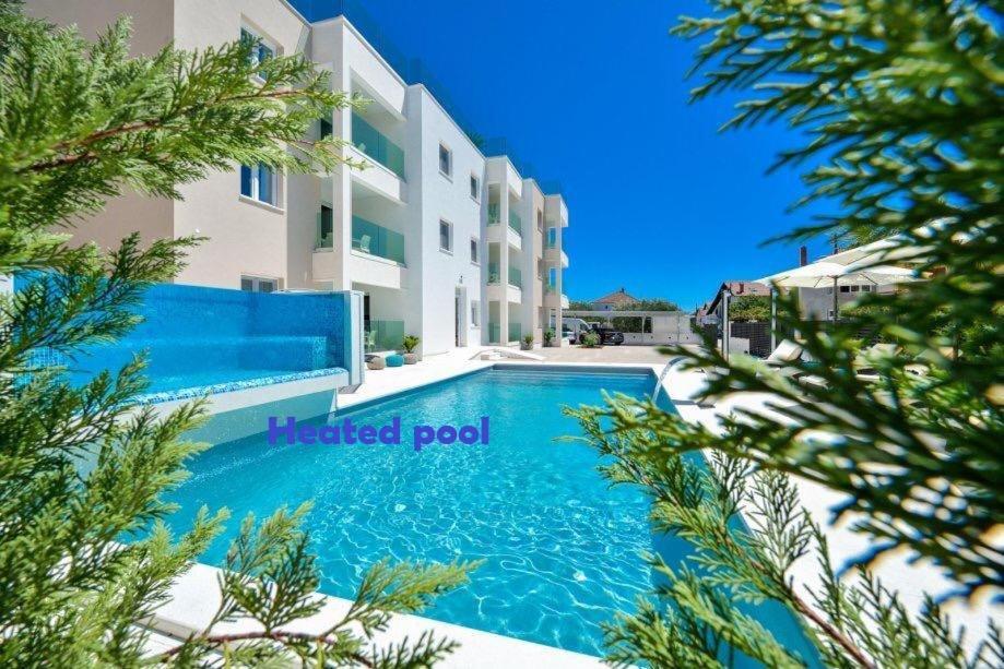 Luxury Apartment Arta-2 With Heated Pool And Jacuzzi بيبينيا المظهر الخارجي الصورة